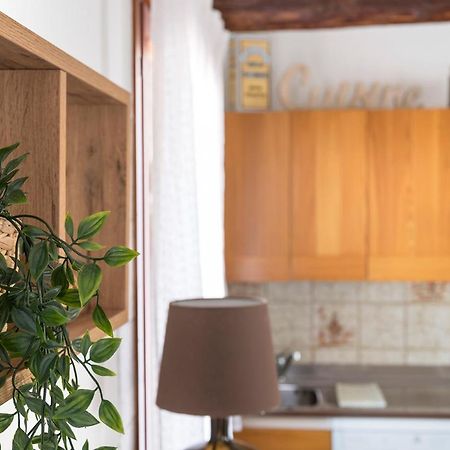 Colombina Like At Home 3 Bedrooms Fully Equipped Air Conditioned Venice Ngoại thất bức ảnh