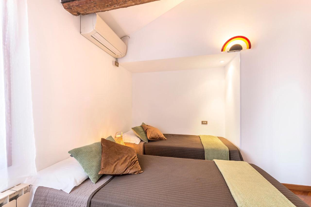 Colombina Like At Home 3 Bedrooms Fully Equipped Air Conditioned Venice Ngoại thất bức ảnh